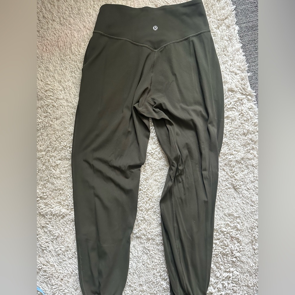 Lululemon Align joggers green size 6, great condition!